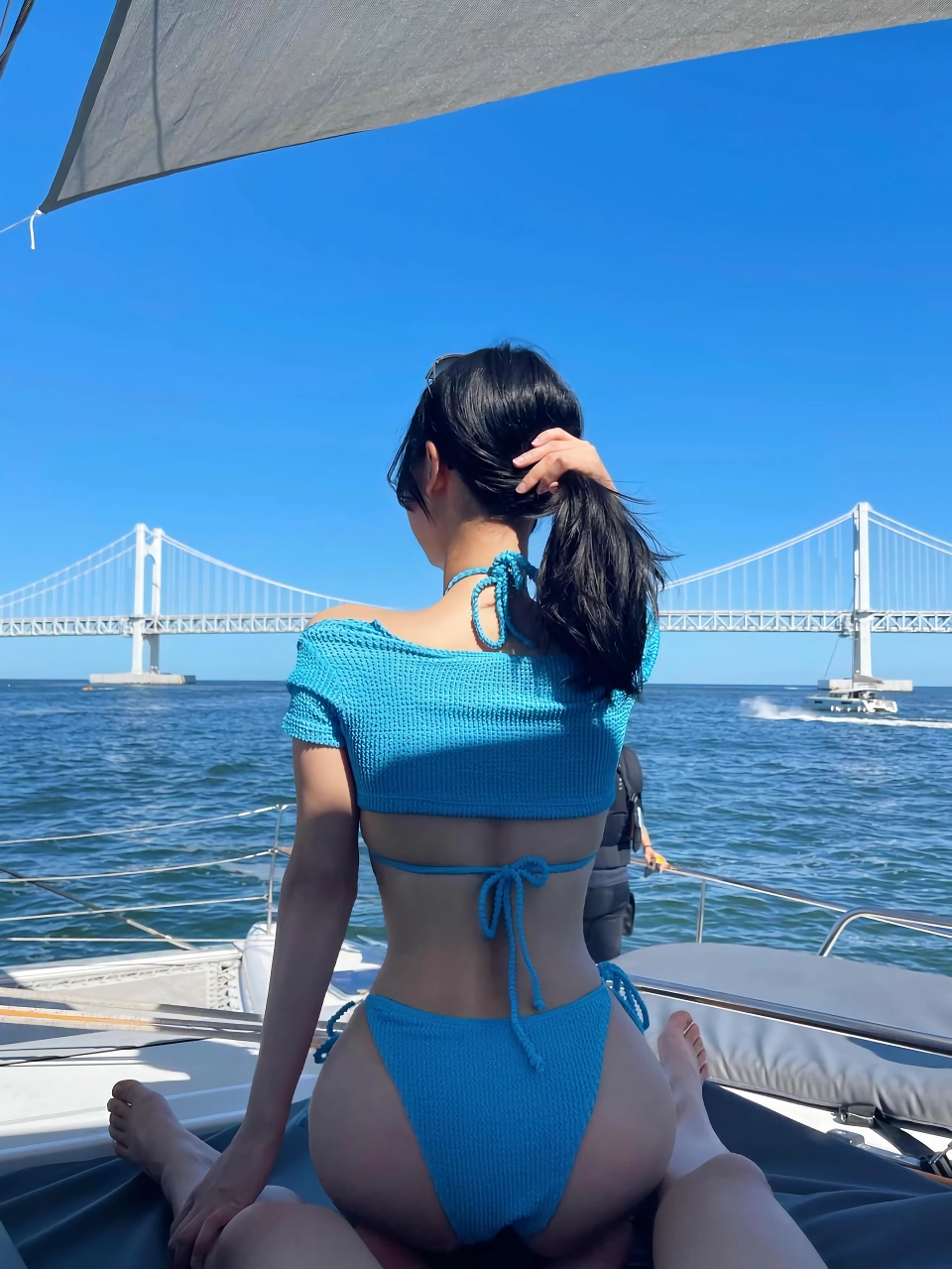 체리향 날 것 같은 누나