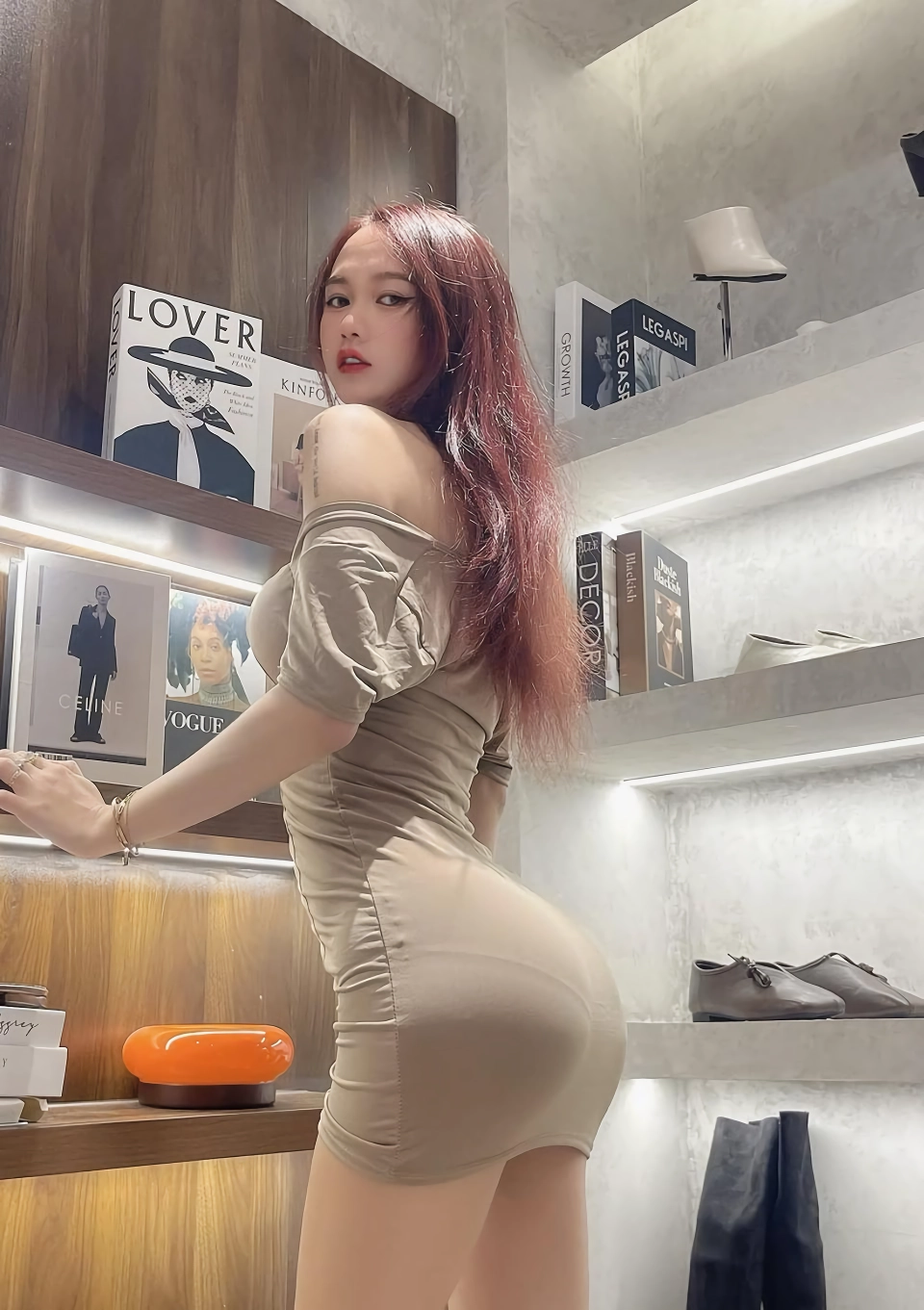 일상에서 볼 수 있는 하의 시스루