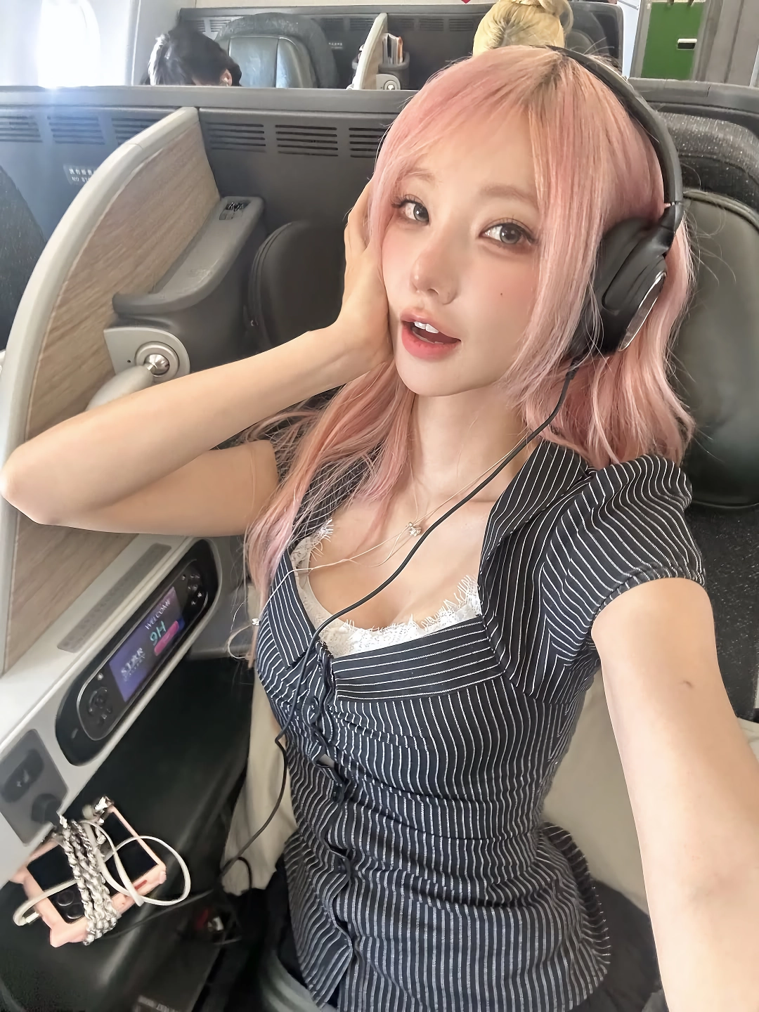 QWER 마젠타 인스타