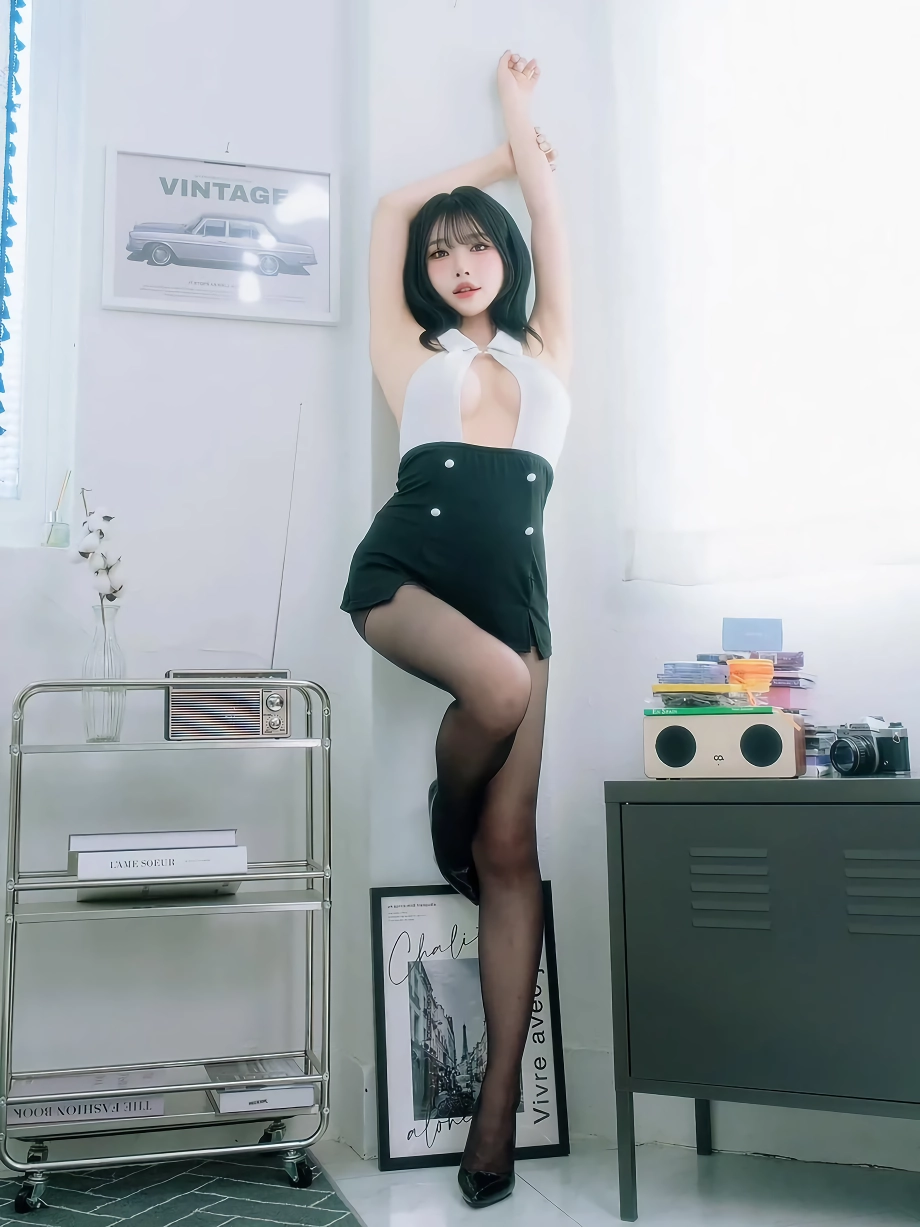 윤영서 (서현) 오피스룩 구멍난틈 알가슴