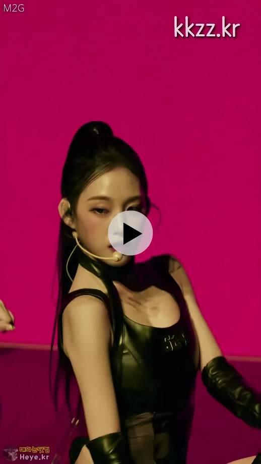 ㅇㅎ?) 트리플에스 지연 최근 콘서트.gif