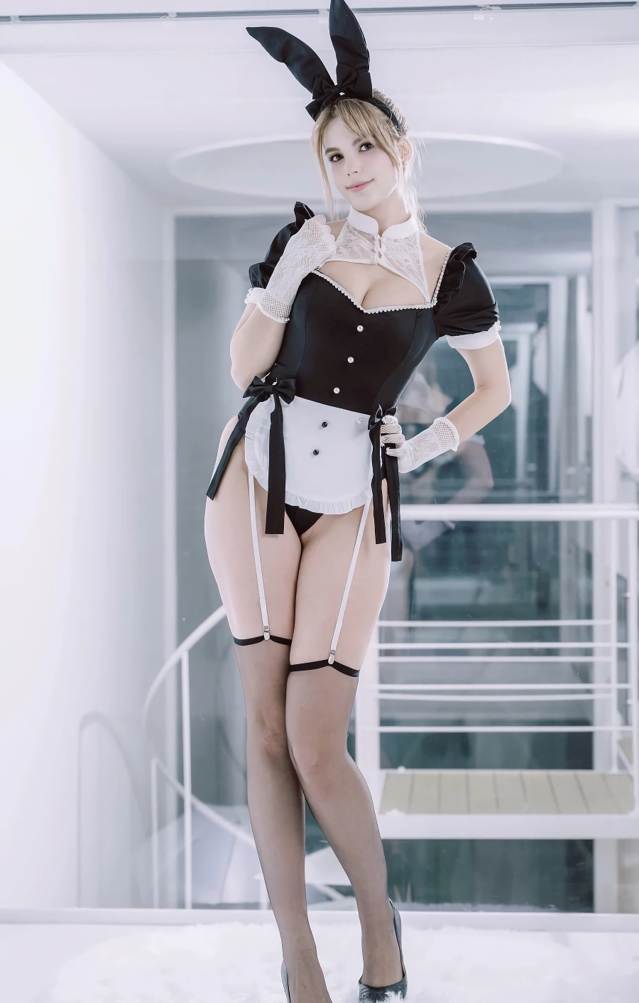 키 180cm 우크라이나 눈나의 말포이 코스프레.png