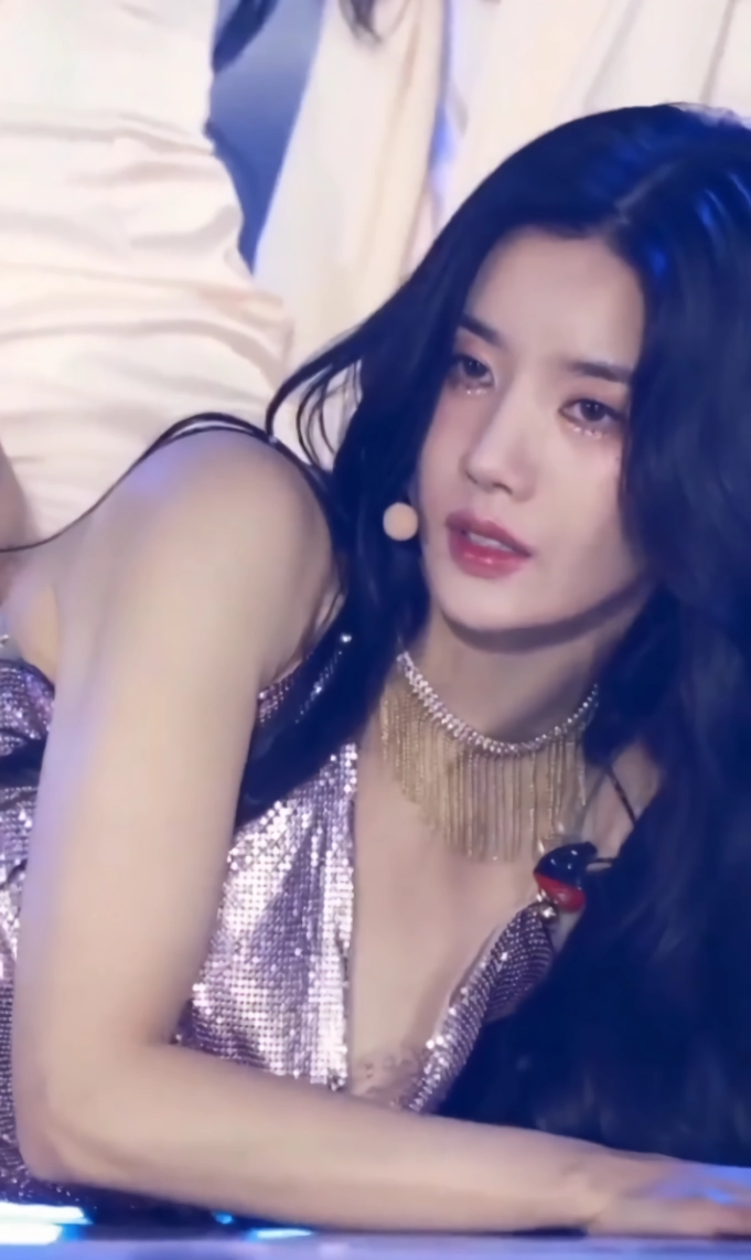 1권은비 패치 노출(22)