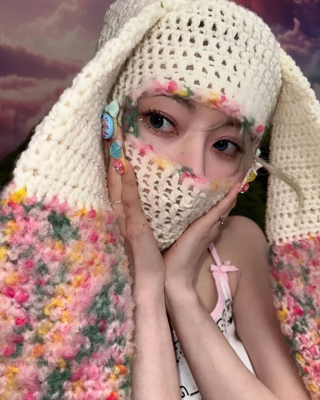 르세라핌 사쿠라가 뜨개질로 직접 만든 가방 퀄리티