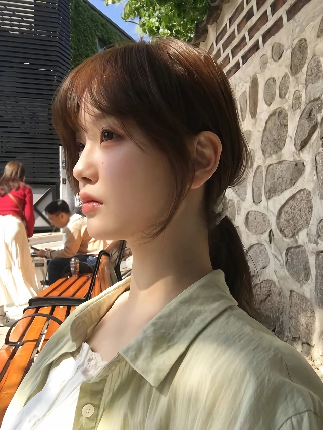 트리플에스 하연, 니엔, 나경, 혜린, 서아
