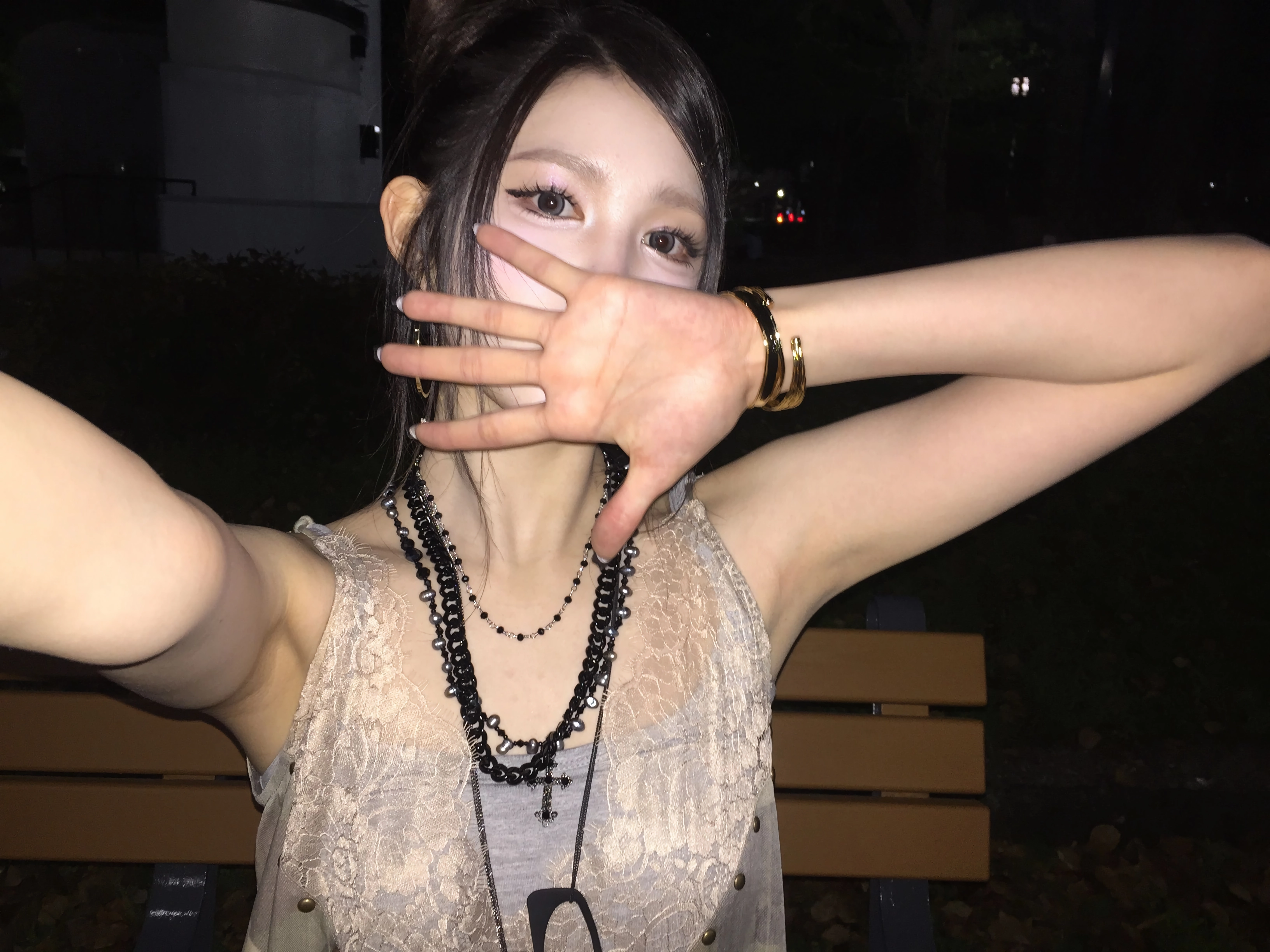 하츠투하츠 에이나