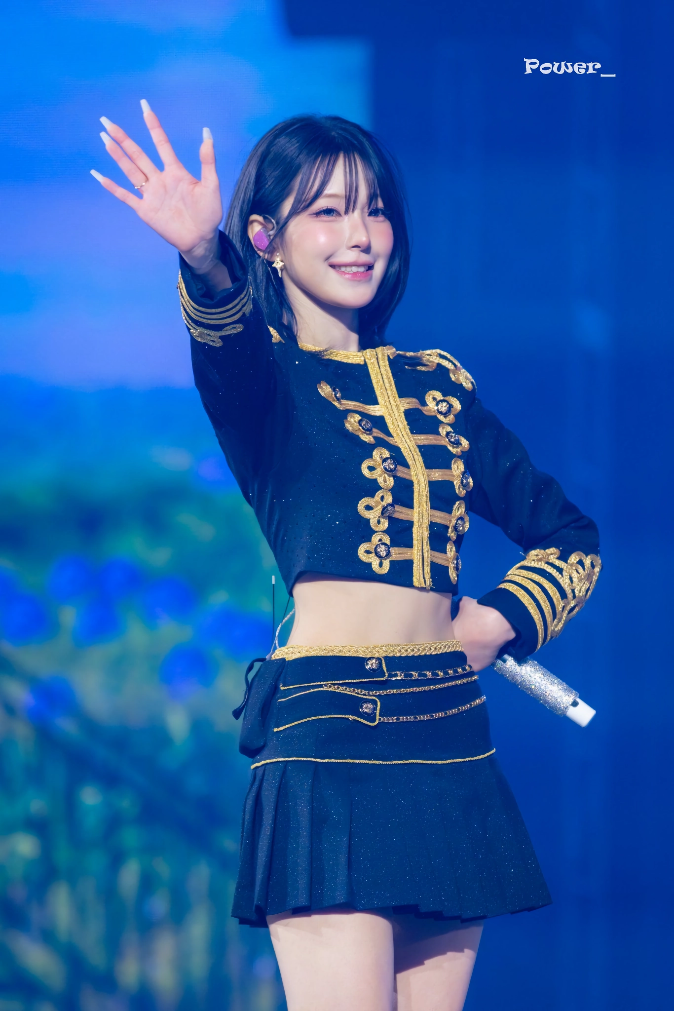 프로미스나인 백지헌