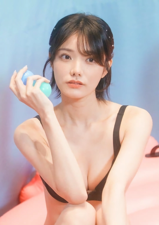 남자와 키스도 못해봤을 청순한 일본의 유교걸