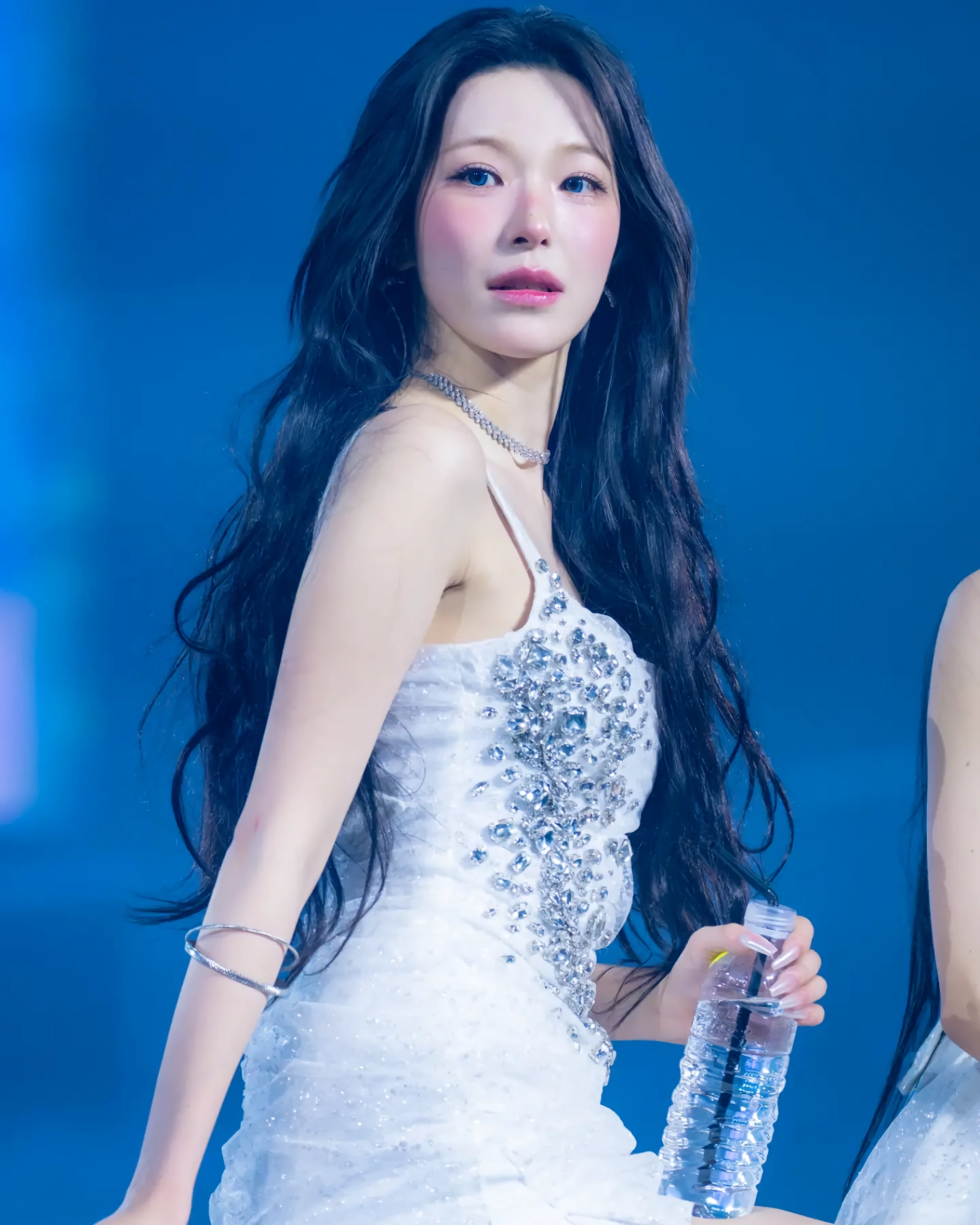 프로미스나인 (fromis_9) 백지헌