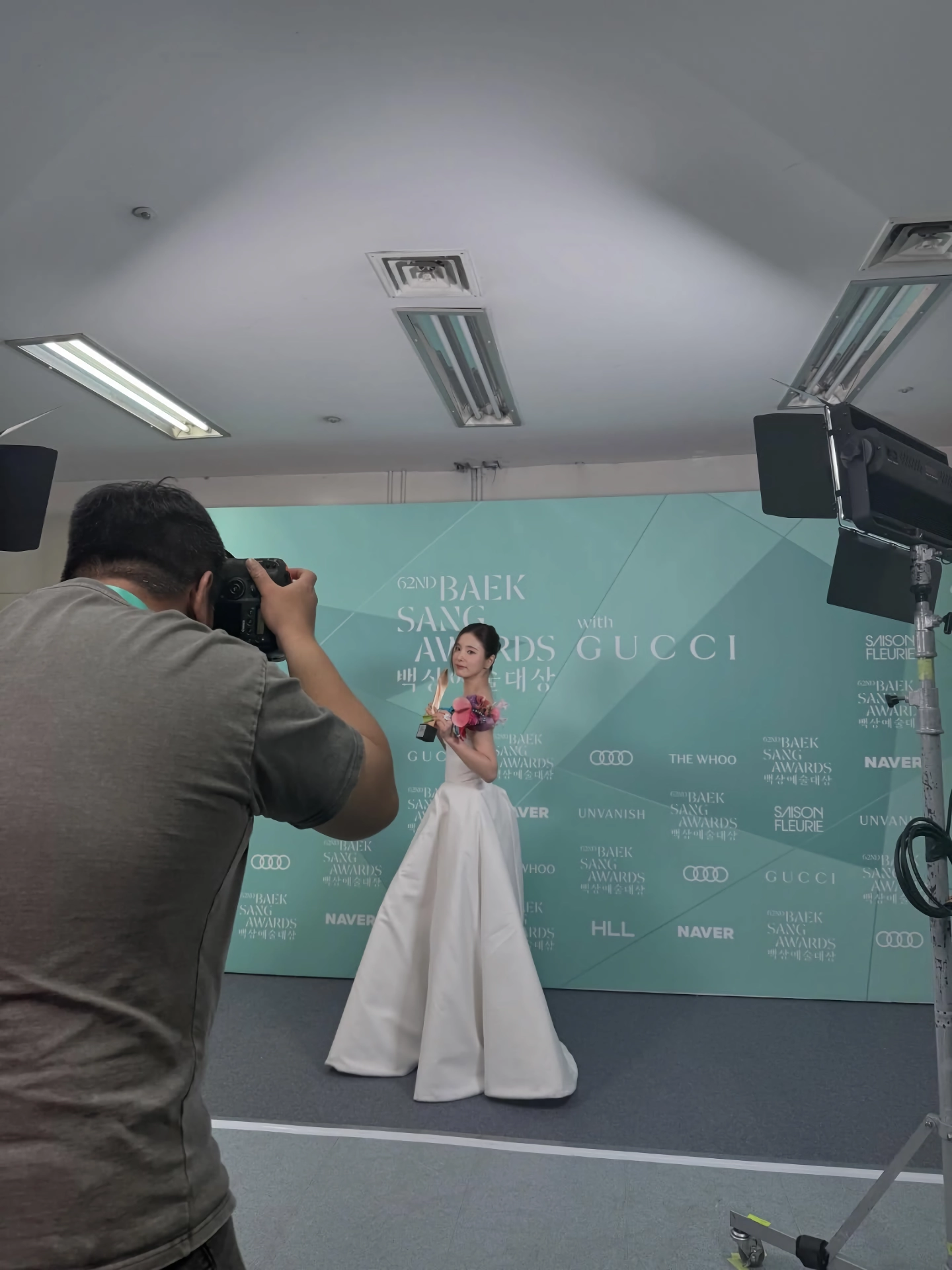 신세경