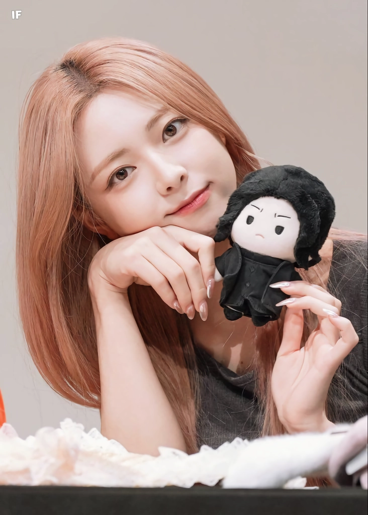 16있지 유나(11)