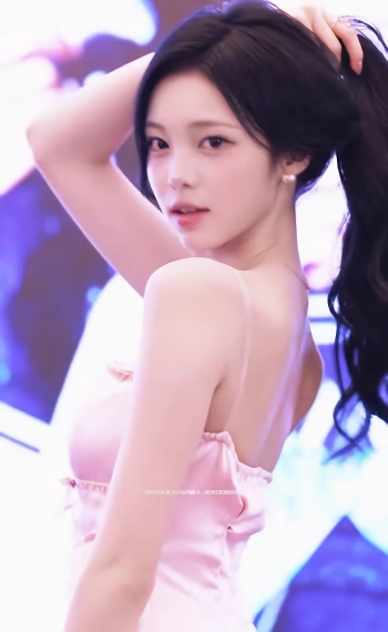 (SOUND)하츠투하츠 이안 너무 이쁜 미모 포니테일 포즈
