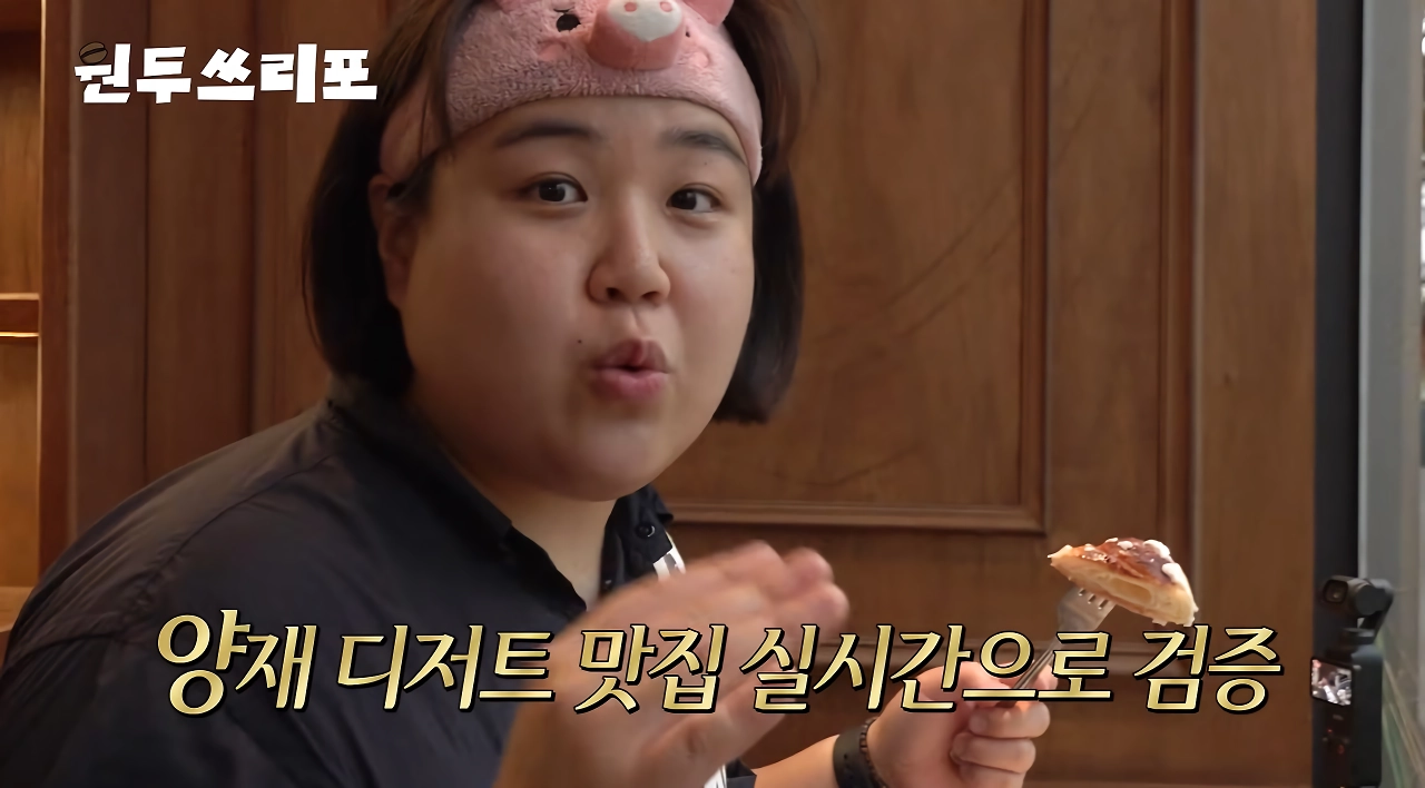 요즘 많이 보이는 카페 인테리어 특징.jpg