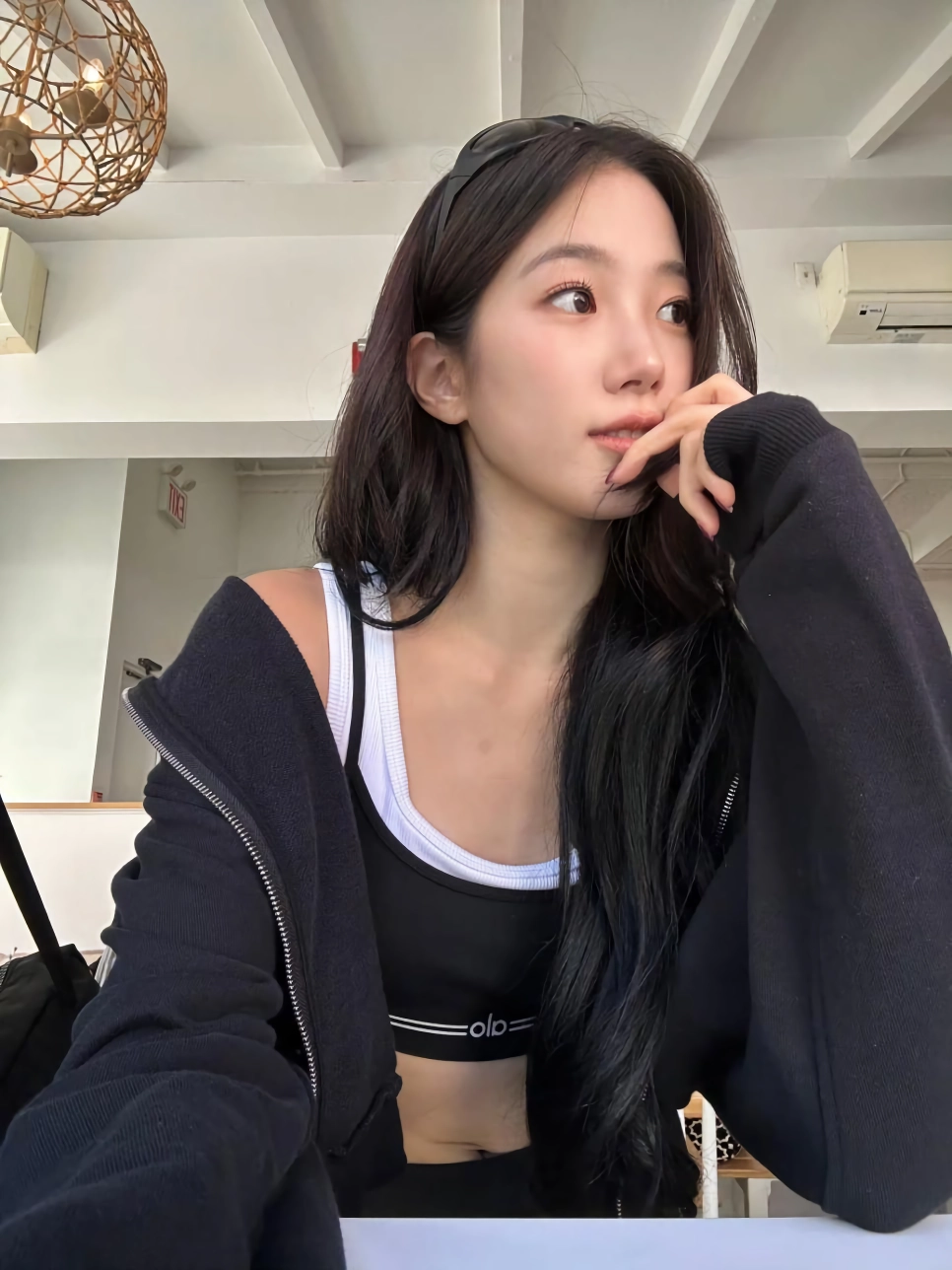 인스타) 레깅스 입고 거리를 활보하는 카즈하