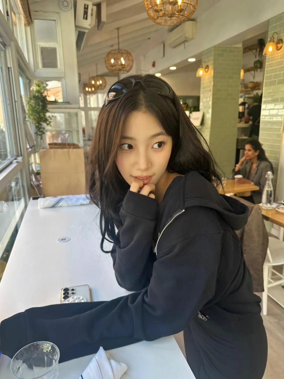 인스타) 레깅스 입고 거리를 활보하는 카즈하