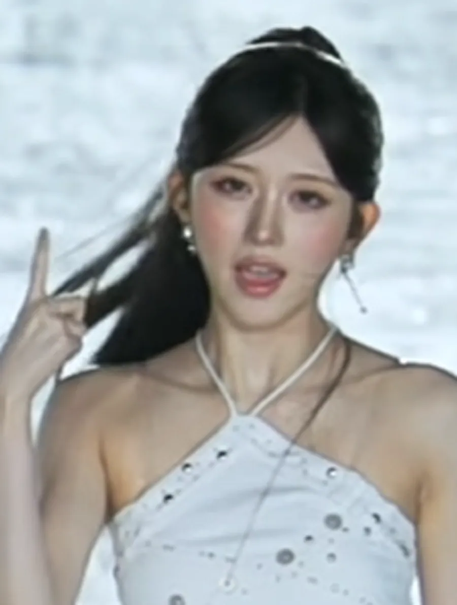 [아이브] 164cm의 하체 강자 가을 ㄷㄷgif
