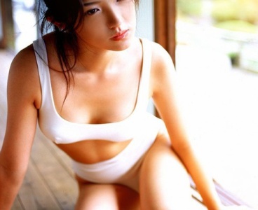 [일본]坂井真紀의 젊은 시절 비키니 사진, 아름다움이 대단해!