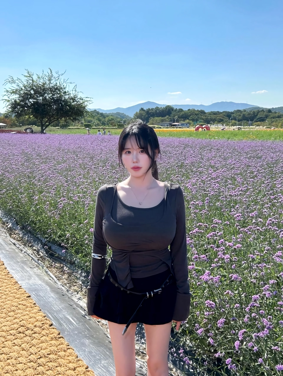 엄청난 가슴 크기의 승아