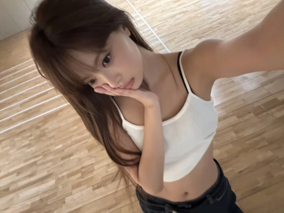 ㅇㅎ? 르세라핌 홍은채