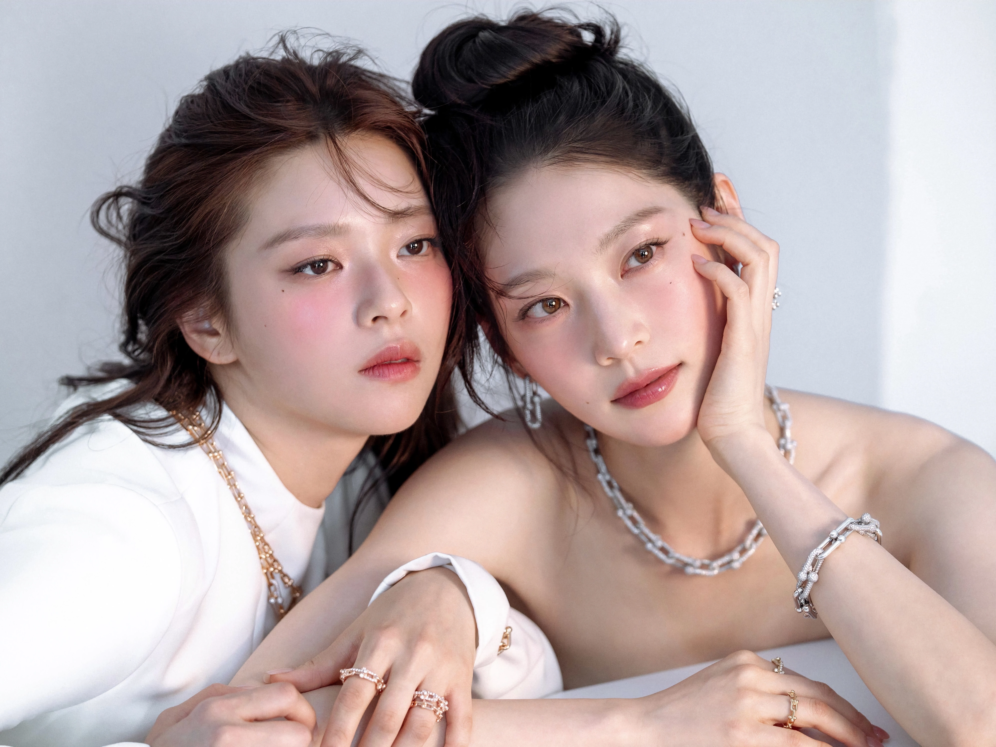 공승연 & 정연