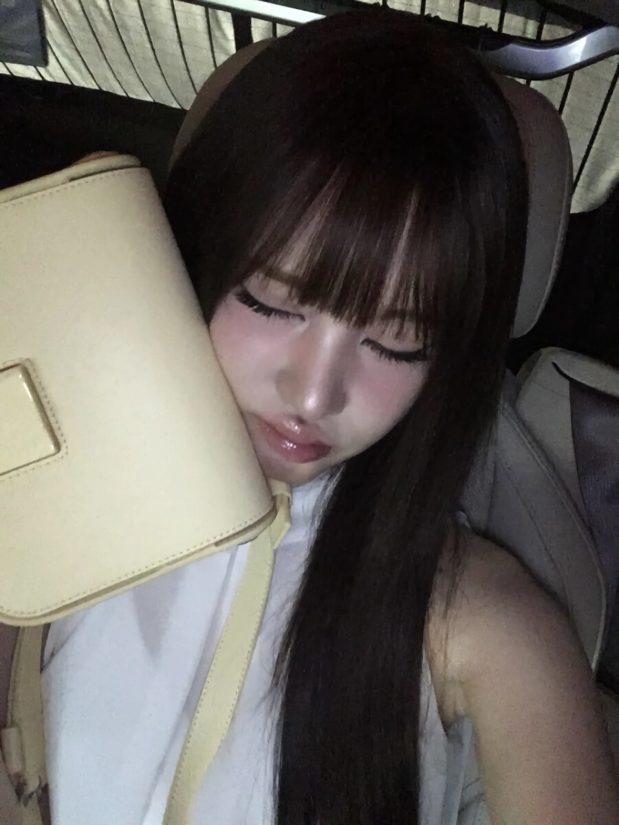 [아이브] 리즈 인스타 ㄷㄷ.JPG