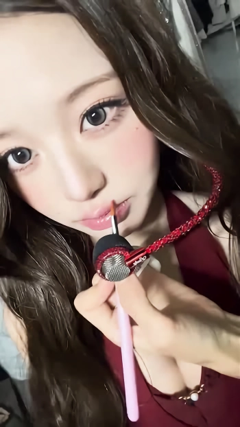 (SOUND)아이브 장원영 다가오는 얼빡 미모 가슴골
