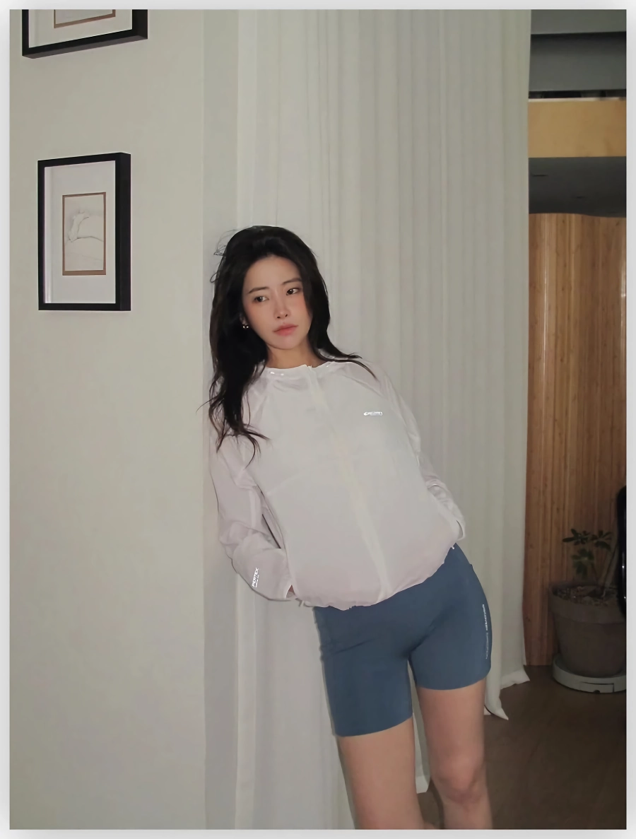 다이아 출신 기희현 비키니.JPG