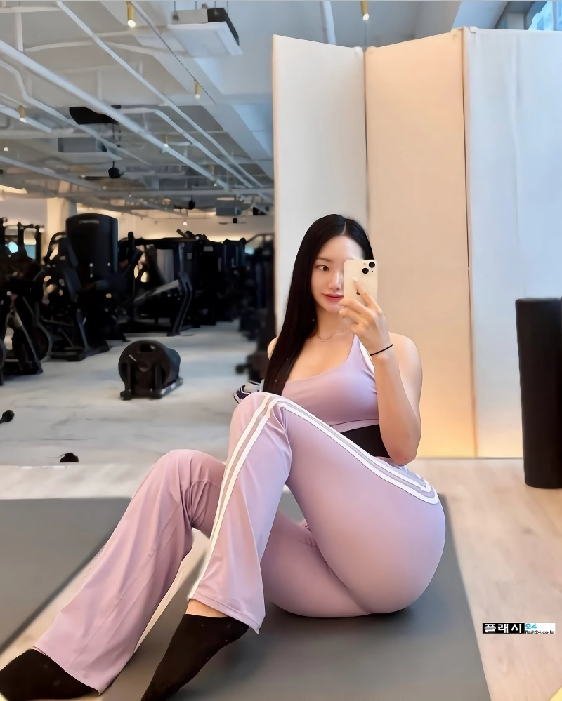 셀카 잘찍는 하이영
