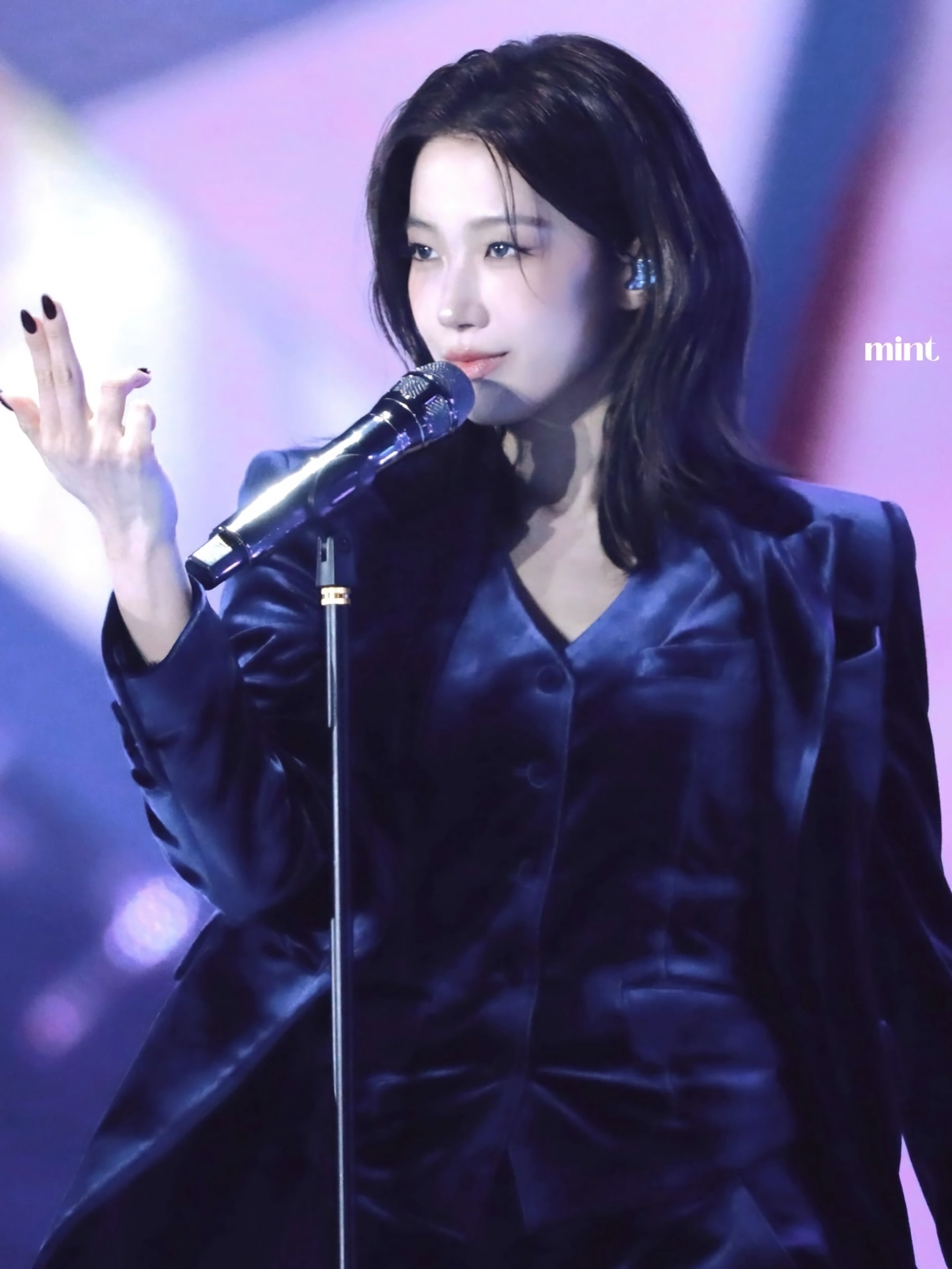 LE SSERAFIM (르세라핌) 카즈하
