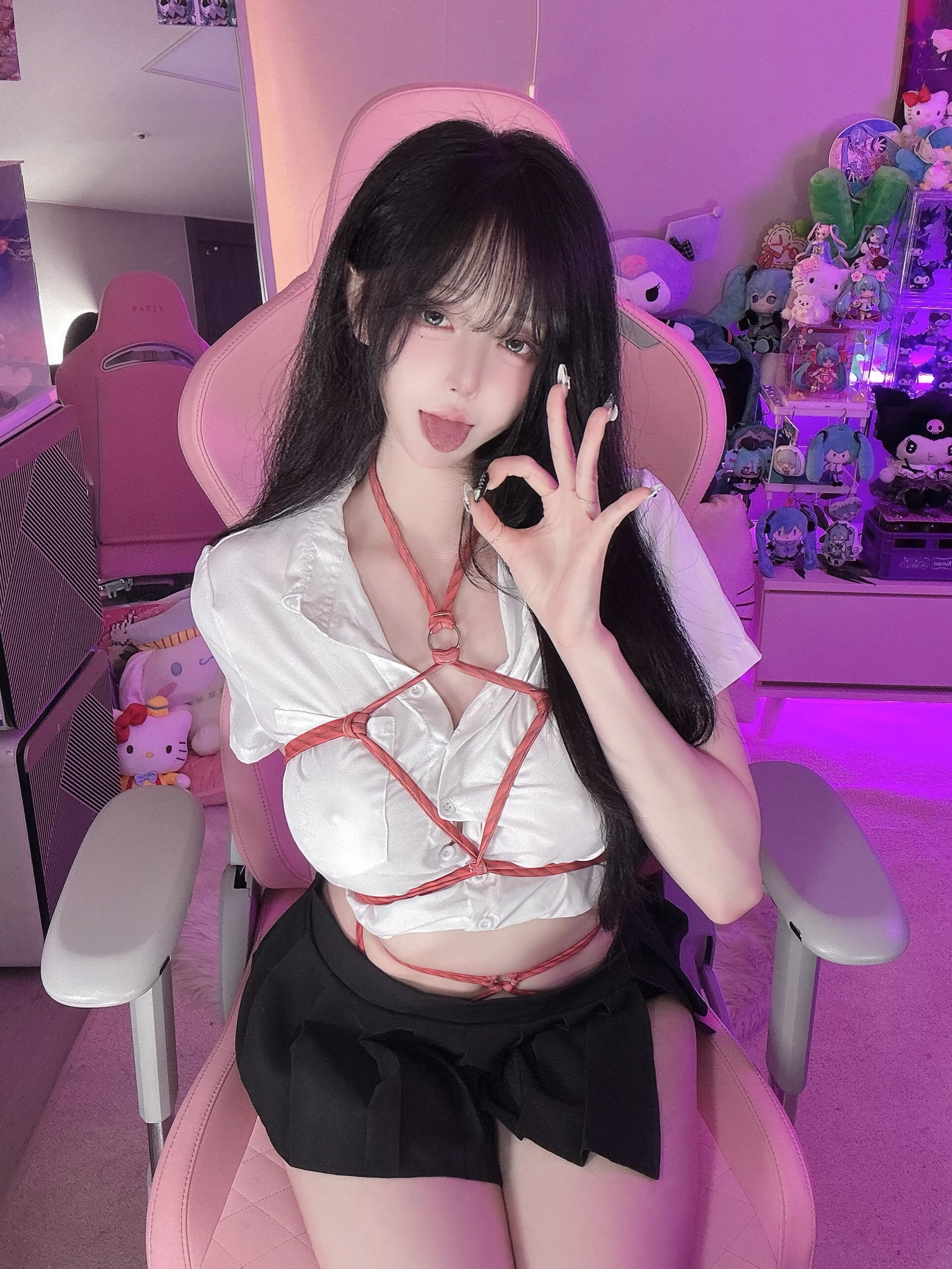 후방 ㅡ 귀갑묶기 김혜리 인스타
