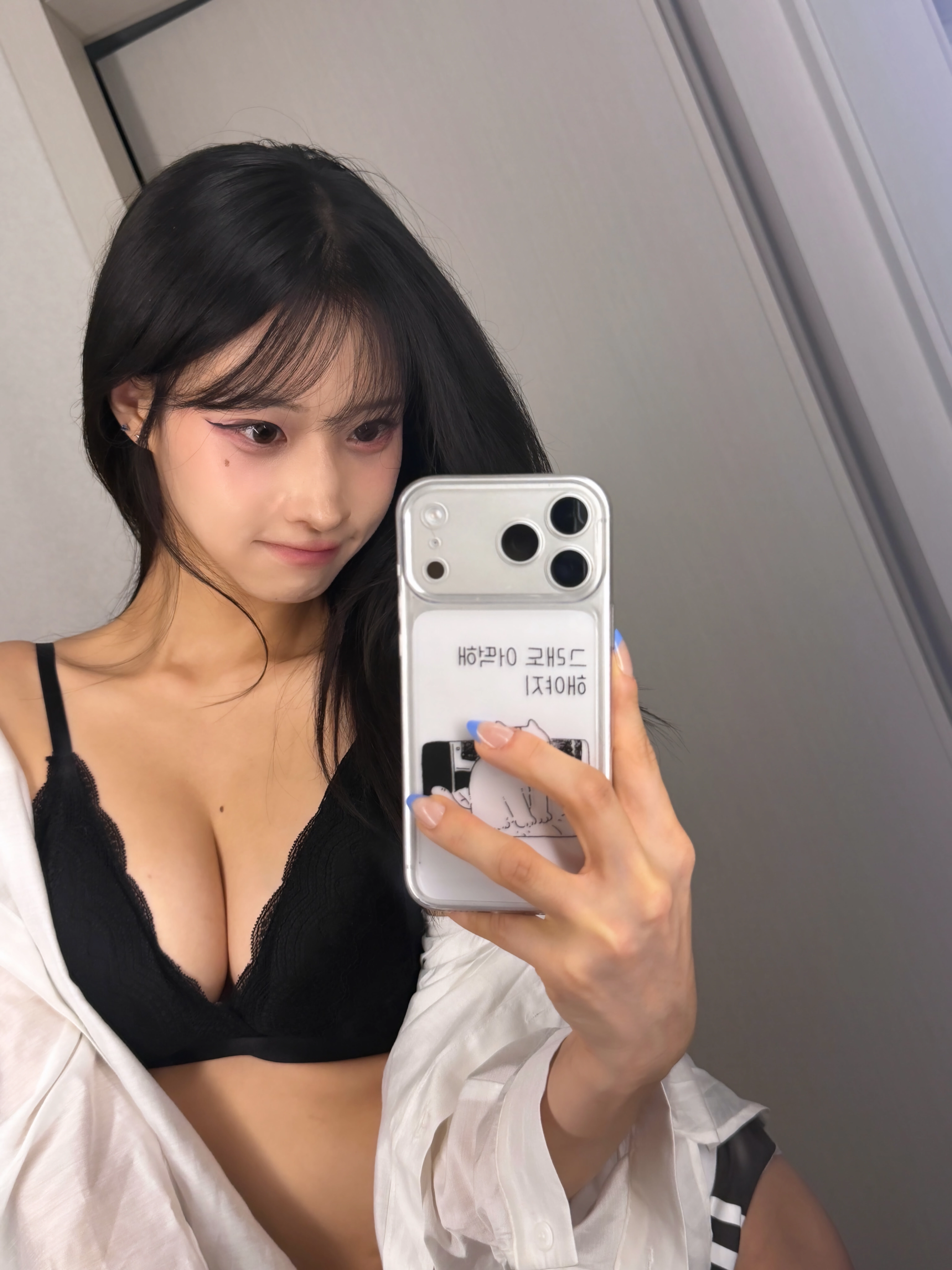 후방 ㅡ 명아추 인스타