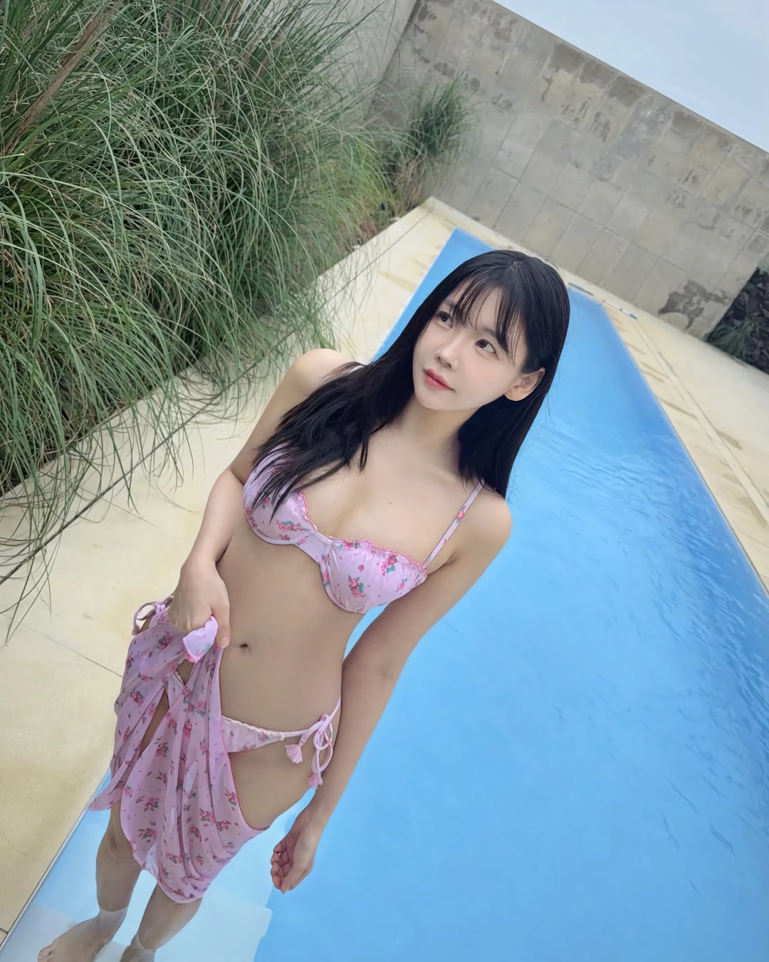 전 애프터스쿨 레이나 핑크 비키니