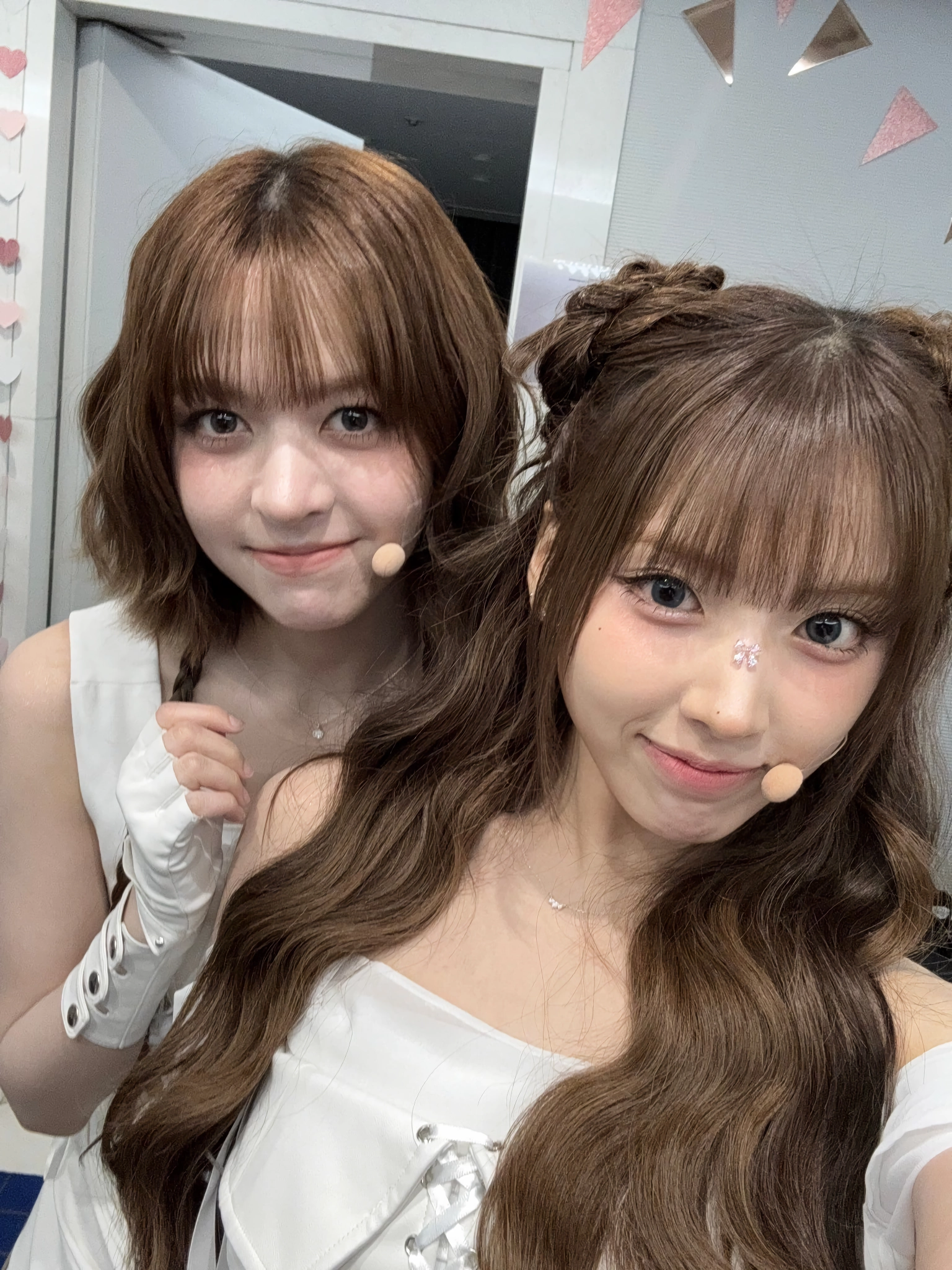 엔믹스 릴리 (해원,설윤,배이,지우,규진)