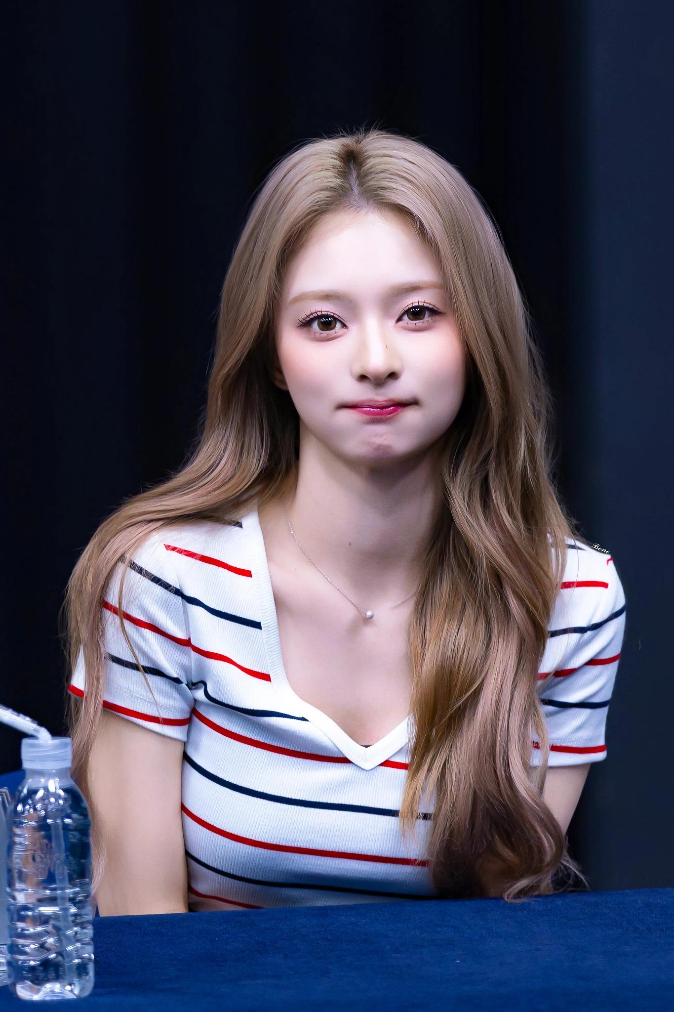 프로미스나인 이나경