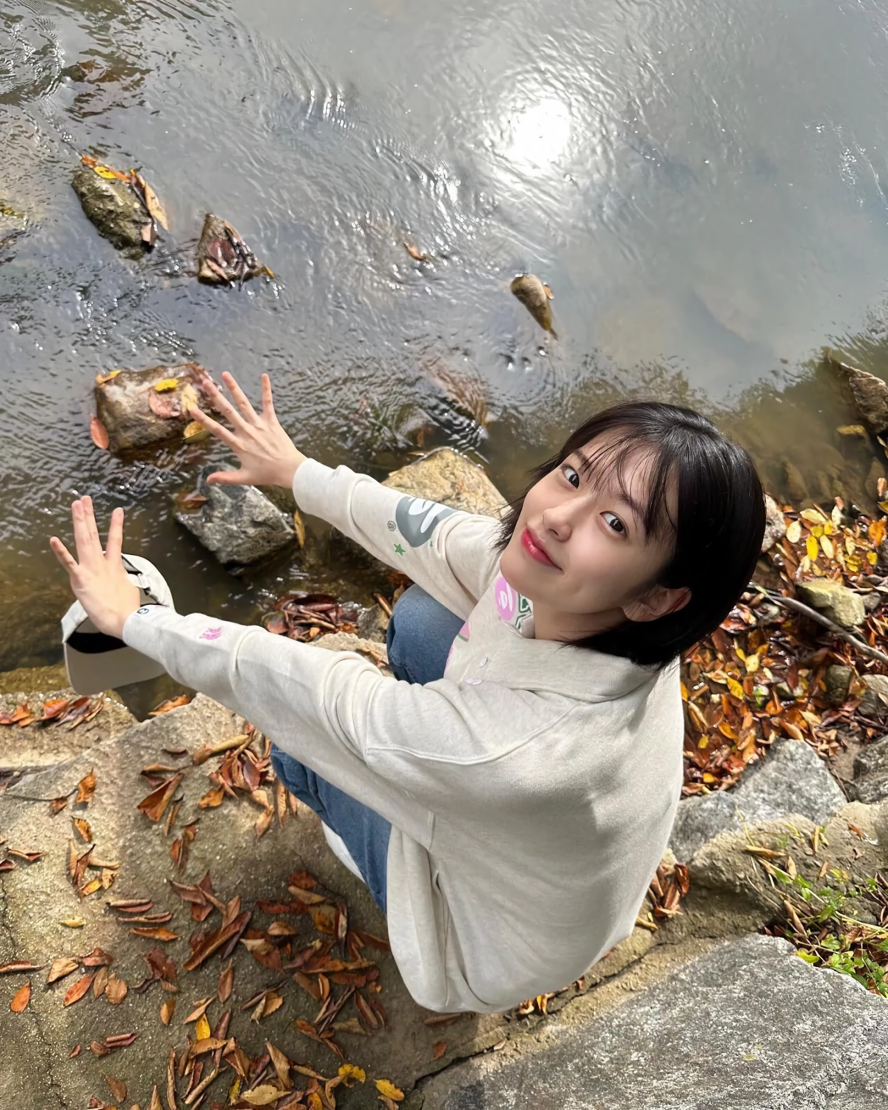 안유진 여친짤 .jpg