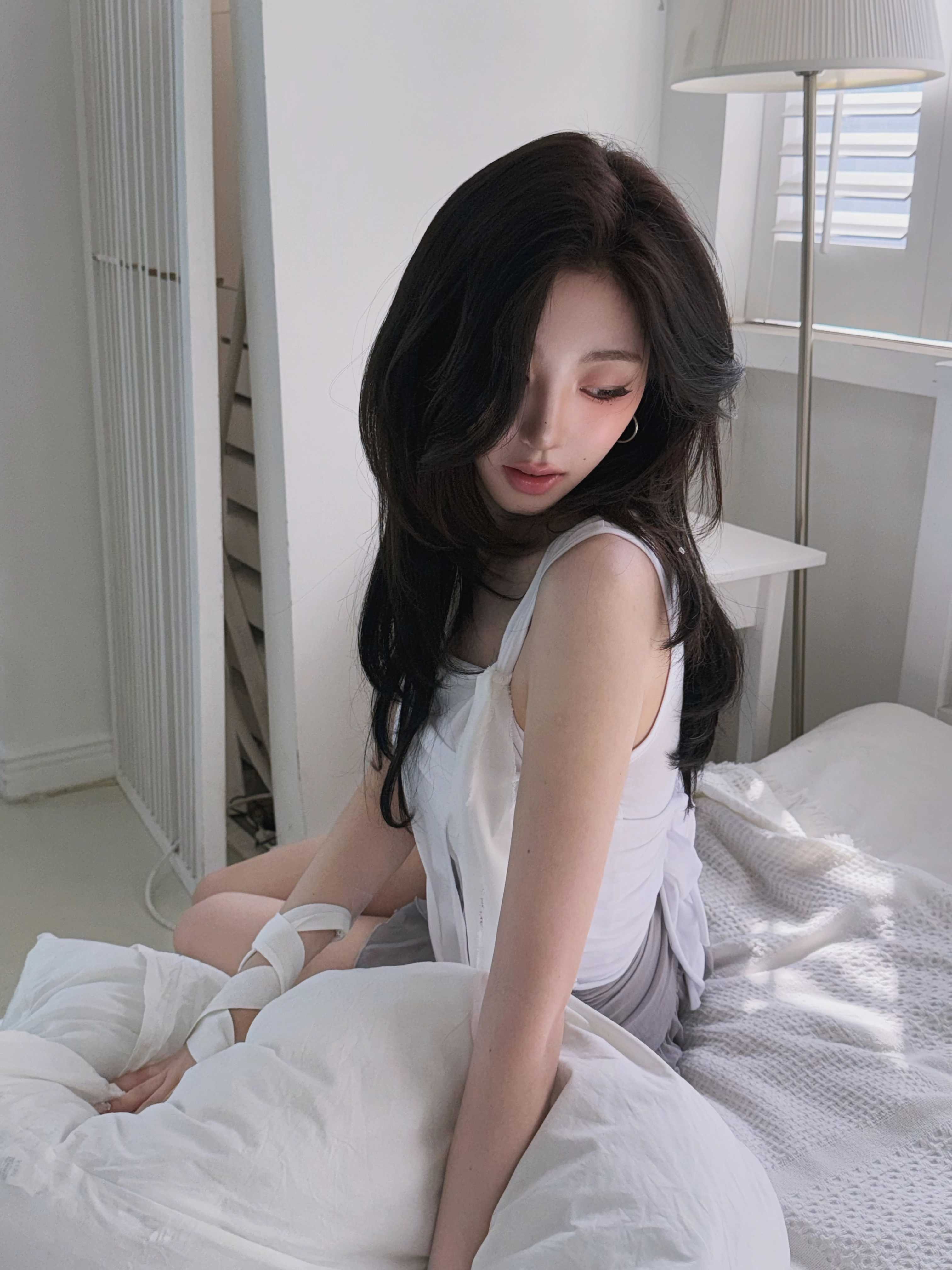 트리플에스 하연, 소현, 연지, 니엔, 린, 주빈, 신위