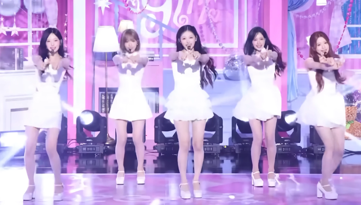 리센느 제나 프리티걸 안무에서 혼자 다른 부분