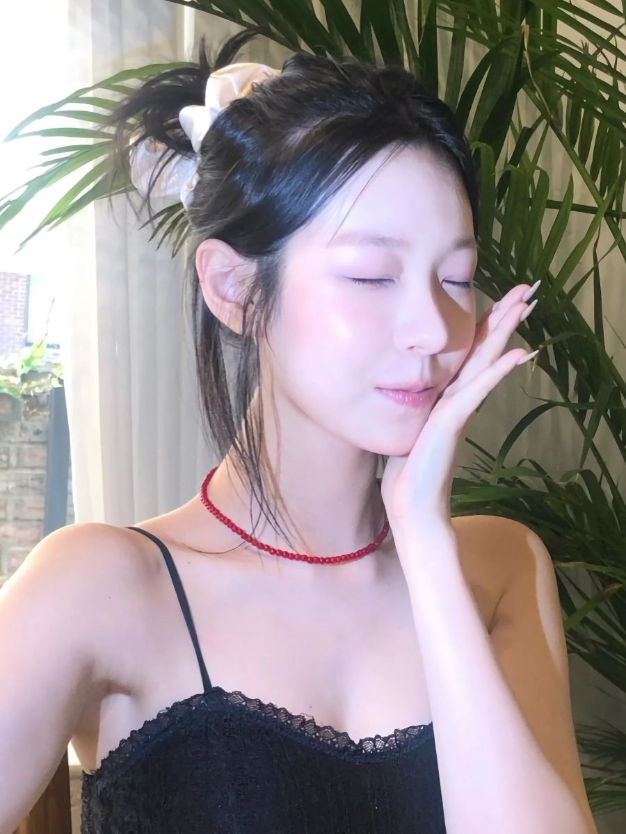 [프로미스나인] 백지헌.jpg