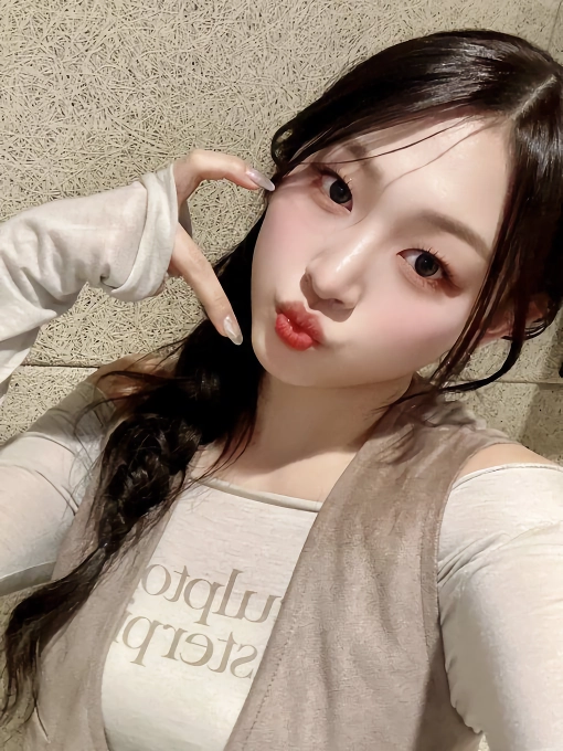 요즘 유튜브에서 가장 잘나가는 아이돌 JPG