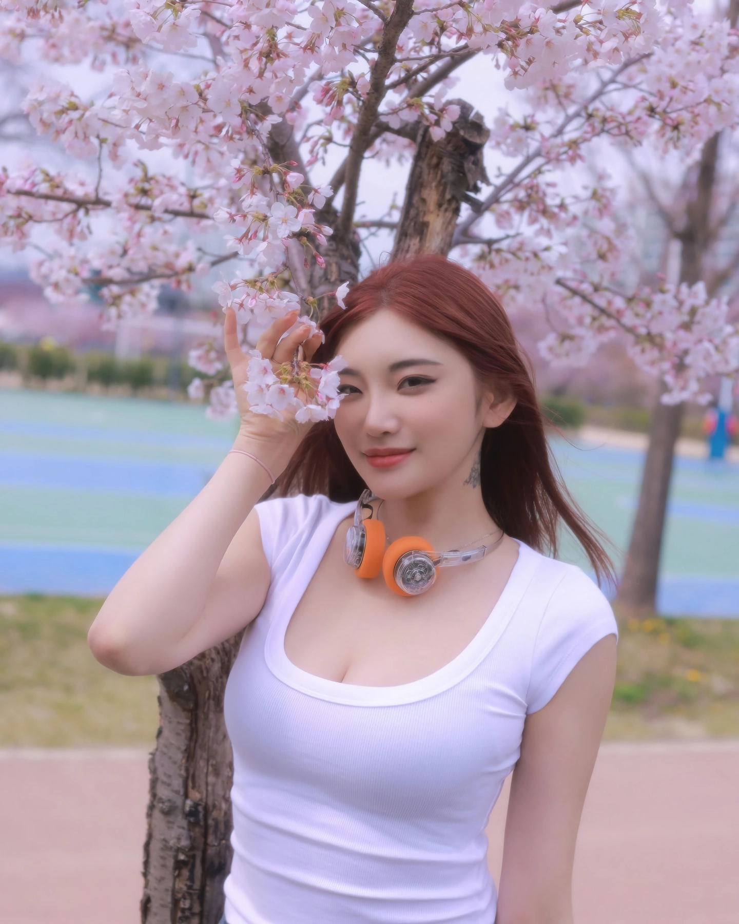 이런 여군이 실제로 존재하면 ㄹㅇ 난리날듯 ㄷㄷ