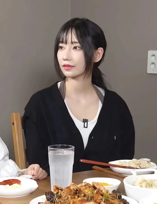 QWER 젠야타를 본 꼰대희 시선처리 레전드