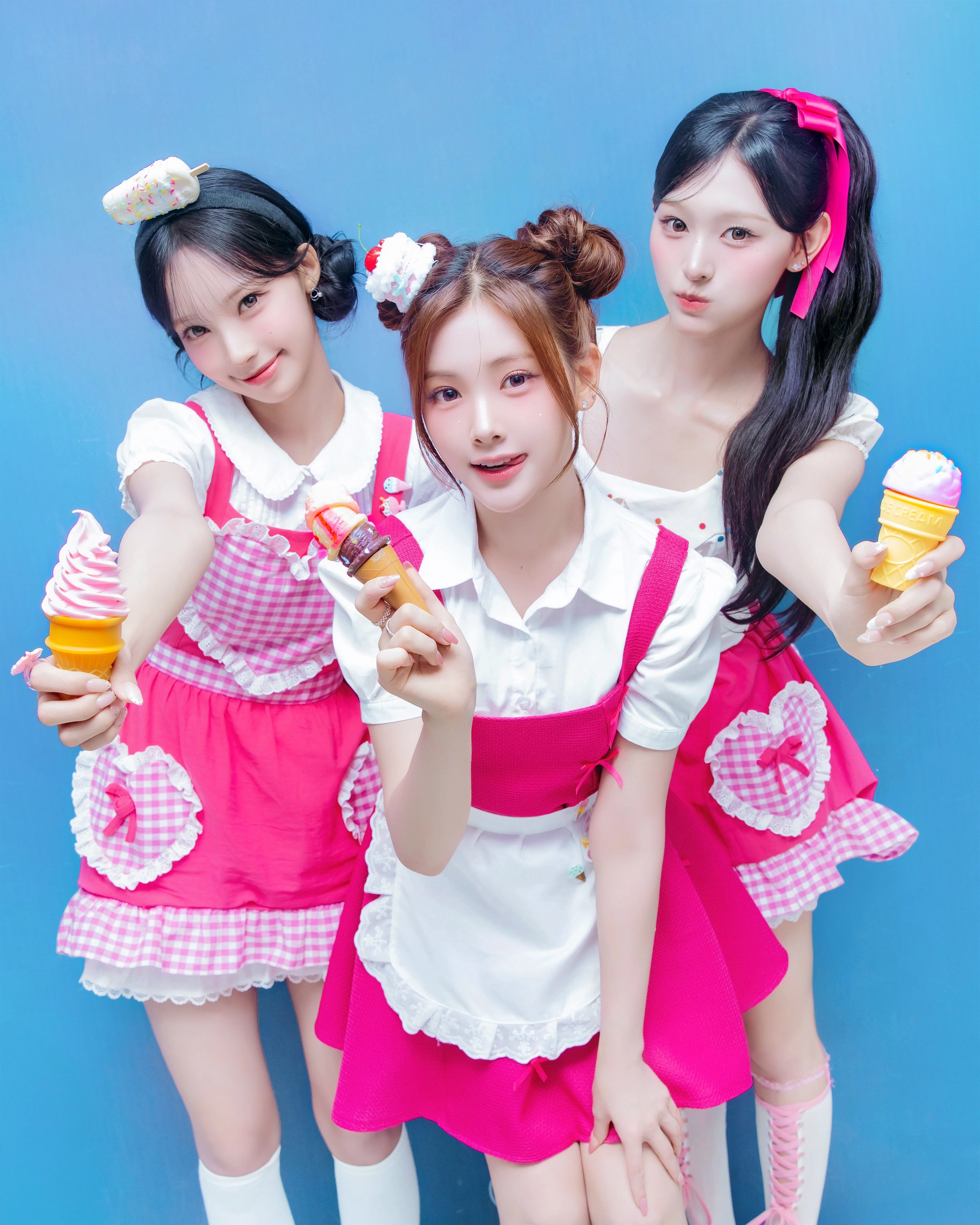 베이비돈크라이 이현, 리센느 원이,미나미