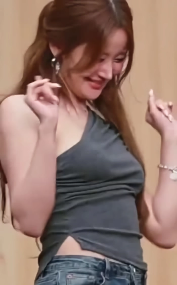 키스 오브 라이프 벨 잔잔한 가슴 바운스