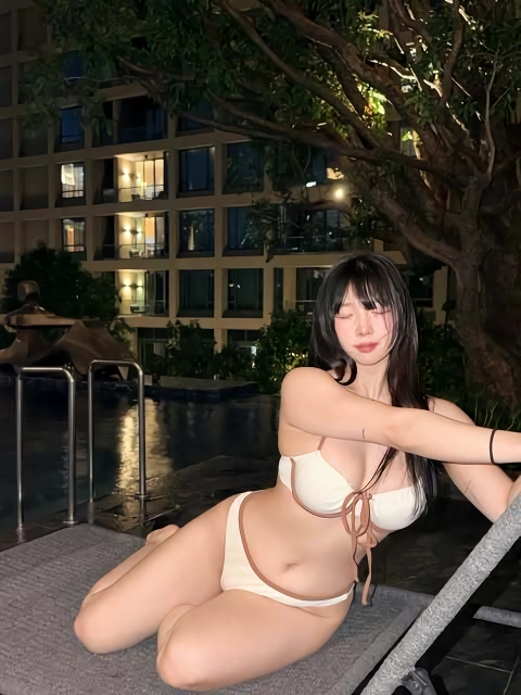 후방 ㅡ 김은지 인스타
