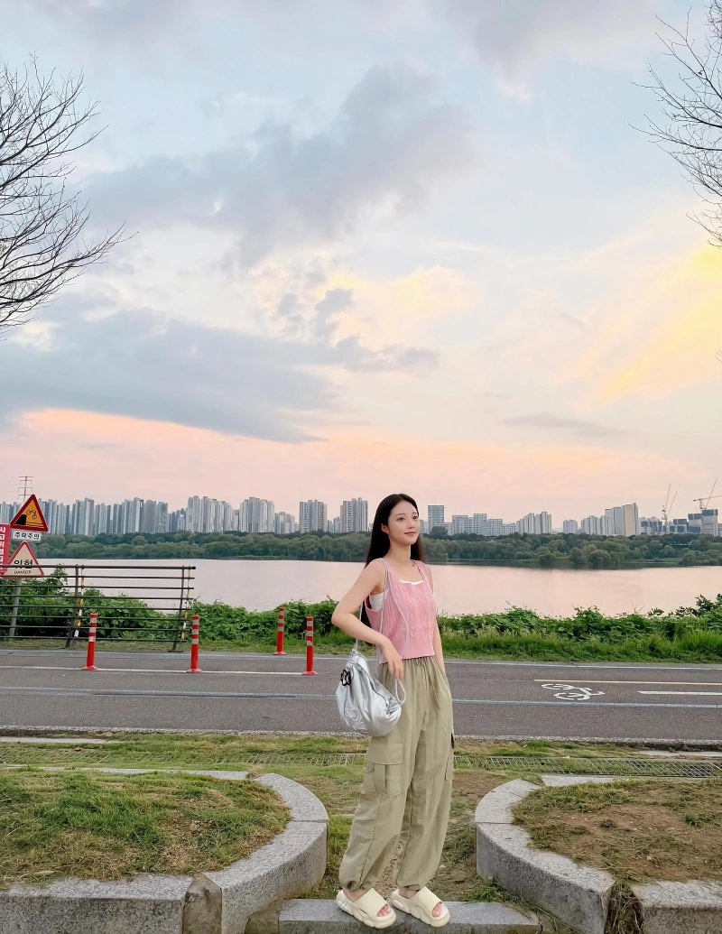 한소은 사복패션