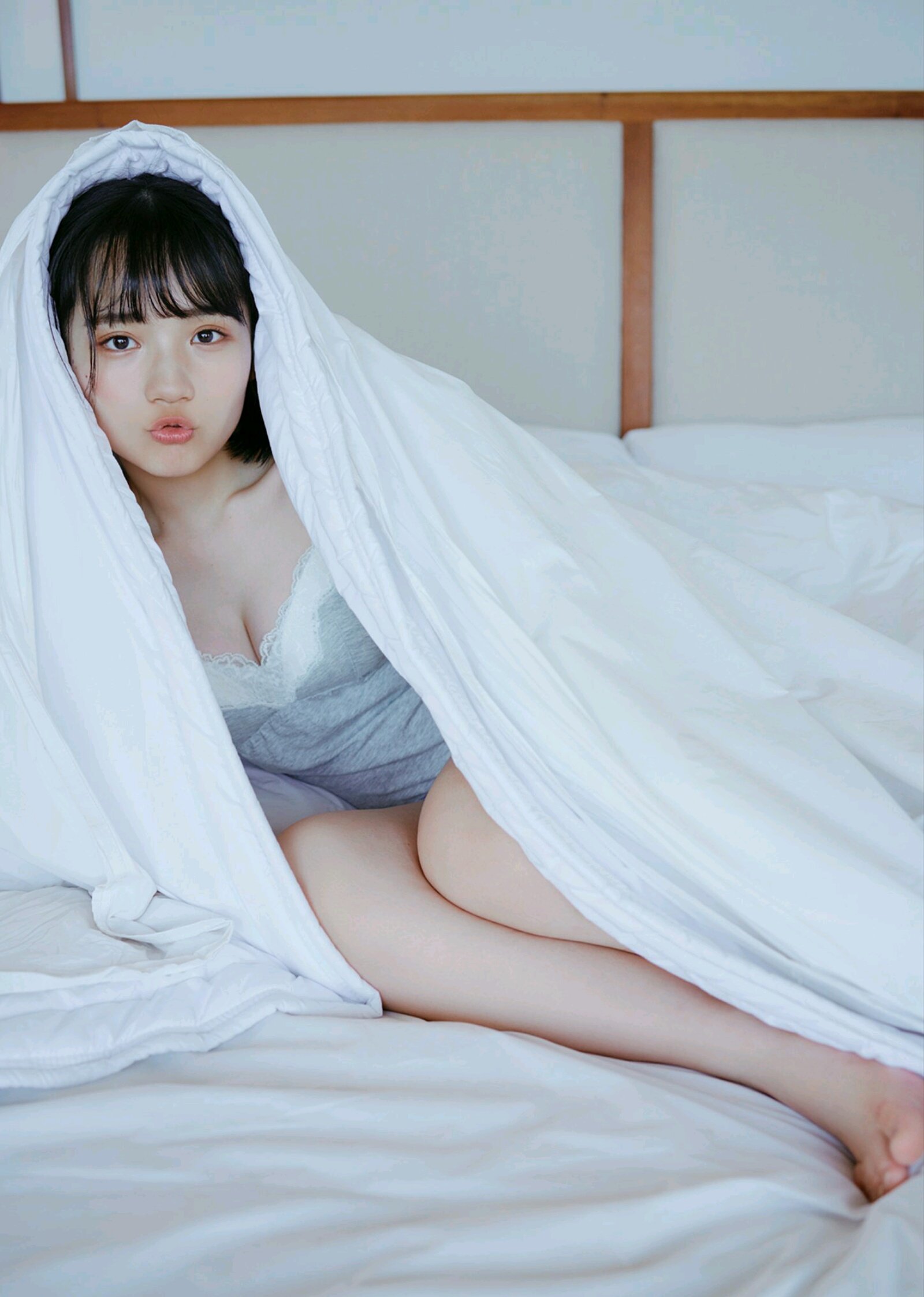 [일본]야하기 모에카 그라비아 화보 63장 공개