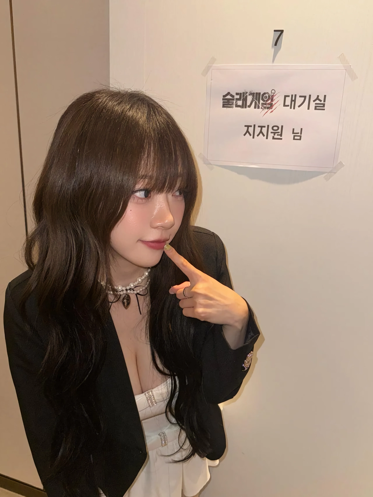 ㅇㅎ) 지지원 인스타 셀카 .jpg