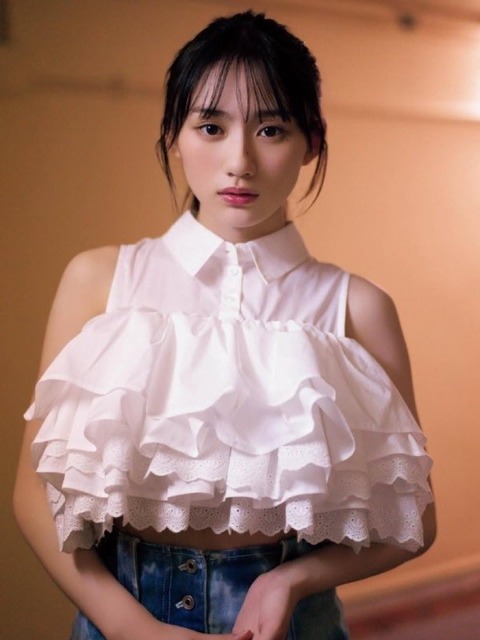 [일본]카와사키 사쿠라 E컵 흰 비키니 모습