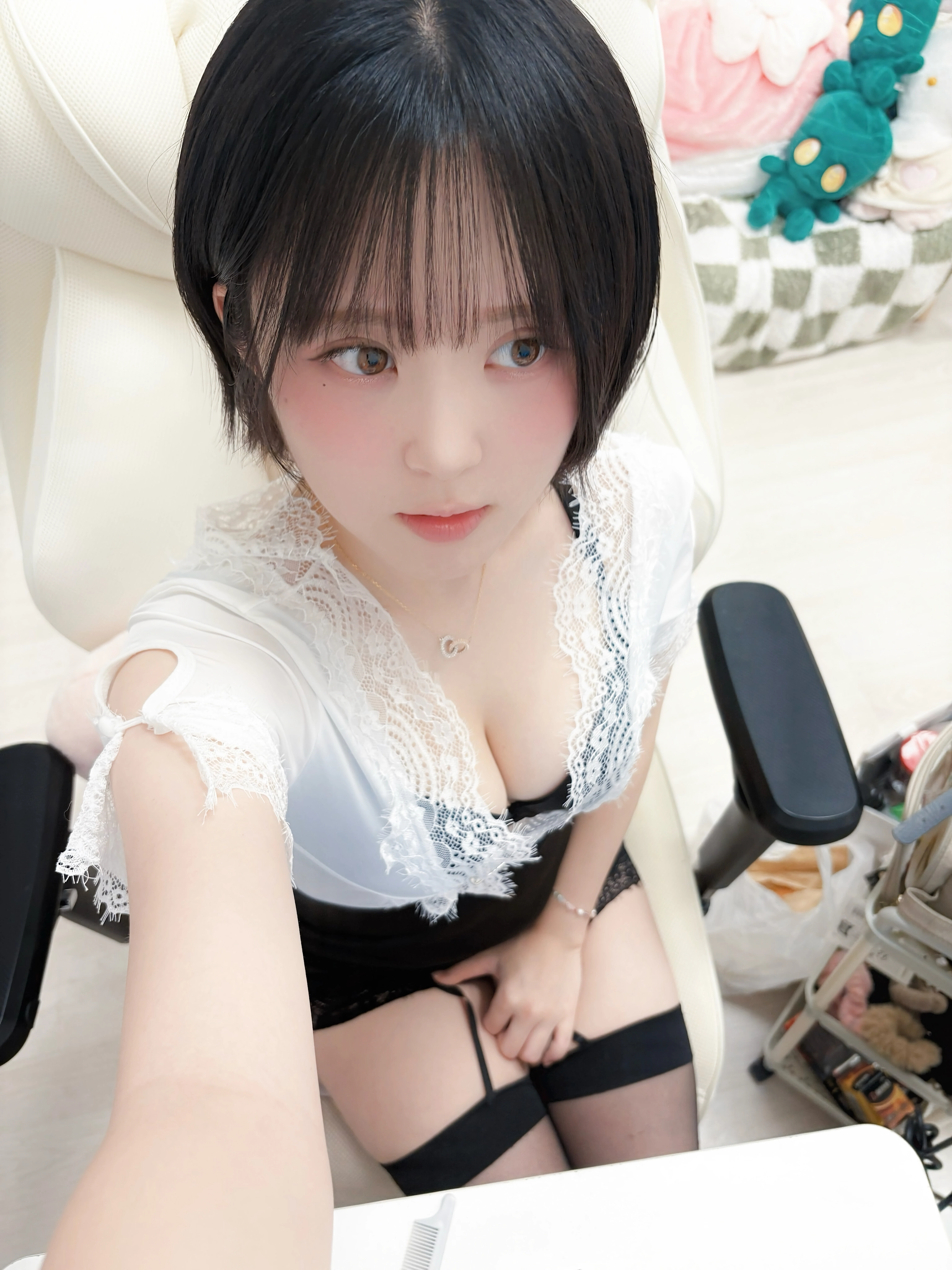 후방 ㅡ 희다 인스타