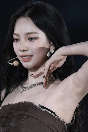 걸그룹 땀에 젖은 겨드랑이 모음
